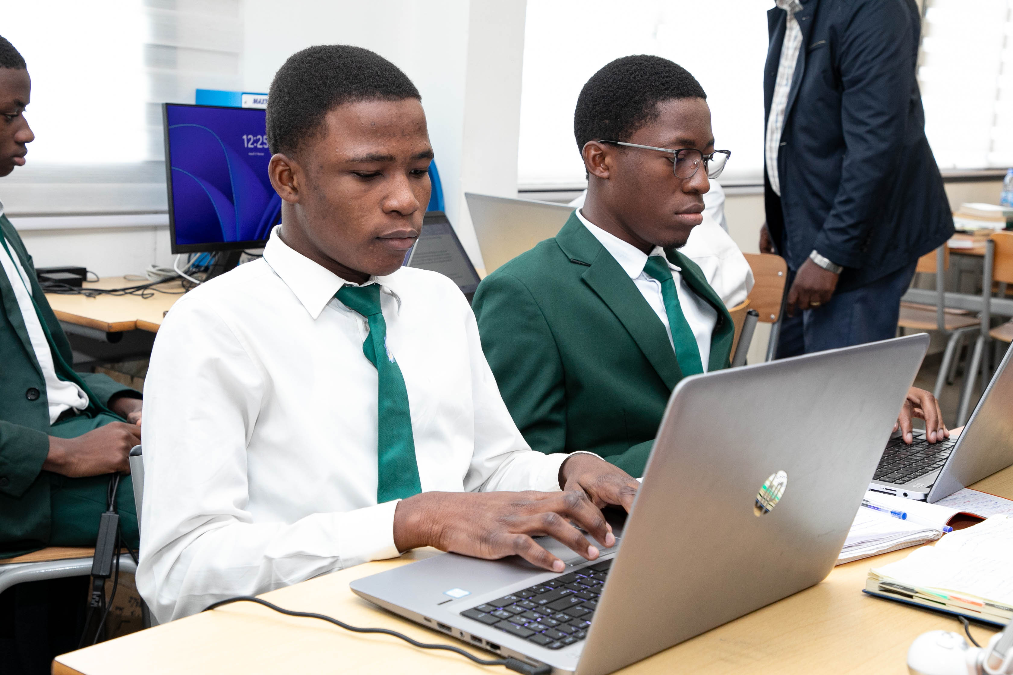 Photo 75
